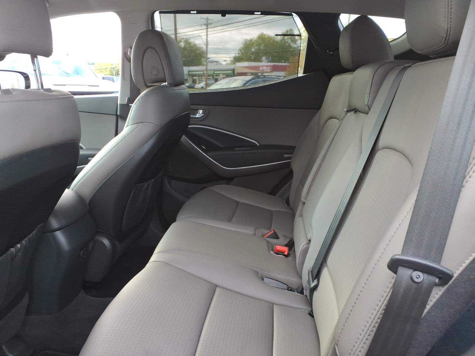 Used 2016 Hyundai Santa Fe Sport 2.0T AWD/4WD image 22