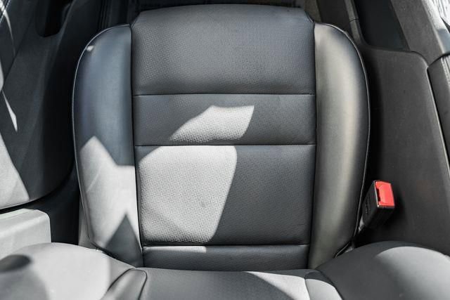 Used 2022 Nissan Rogue SV w/ SV Premium Package image 28