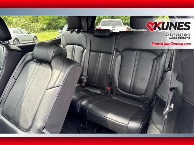 Used 2024 Jeep Wagoneer Series II AWD/4WD image 15