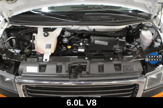 Used 2020 GMC Savana 3500 w/ Power Convenience Package RWD image 3