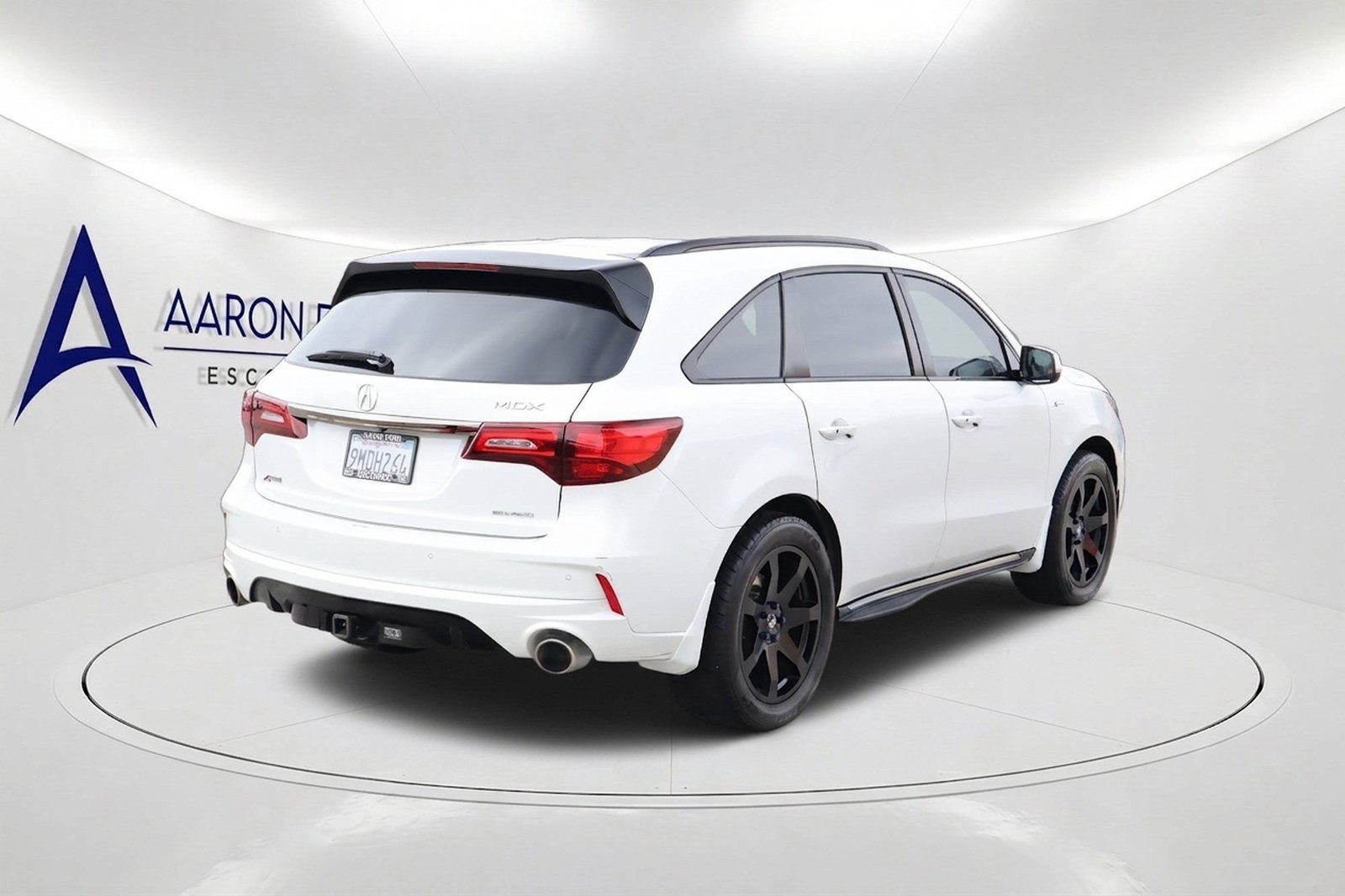 Used 2020 Acura MDX w/ Technology Package AWD/4WD image 4