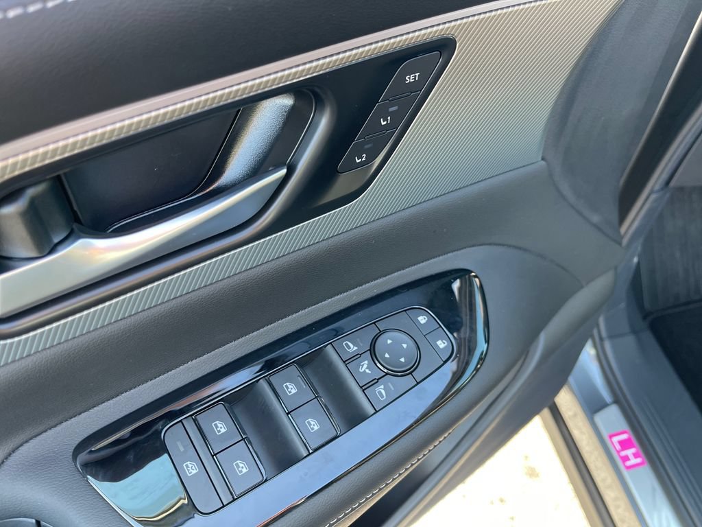 New 2027 Nissan Murano Platinum w/ Technology Package AWD/4WD image 11