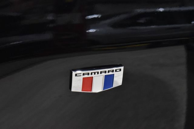Used 2020 Chevrolet Camaro SS image 31