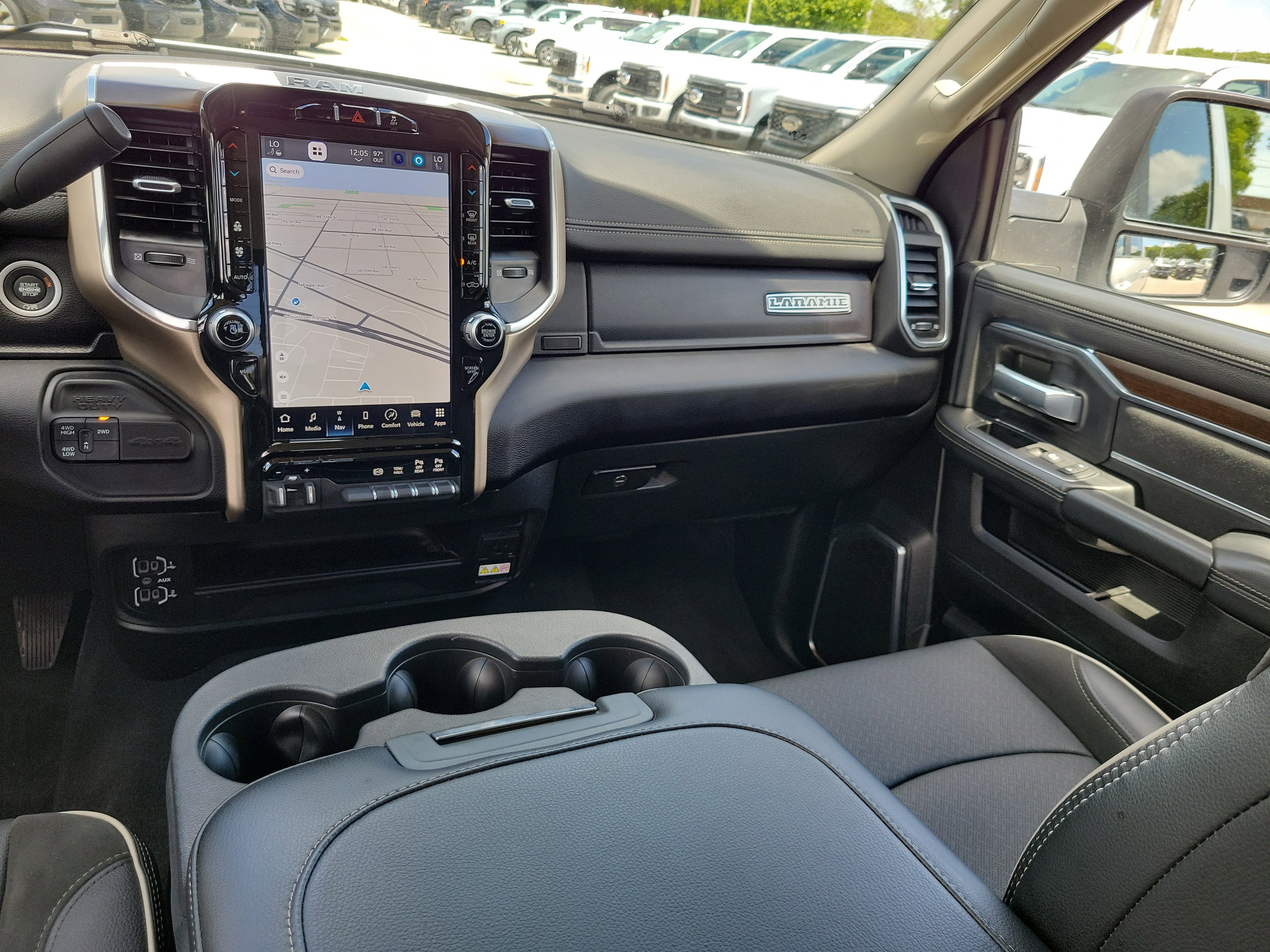 Used 2024 RAM 2500 Laramie AWD/4WD image 25