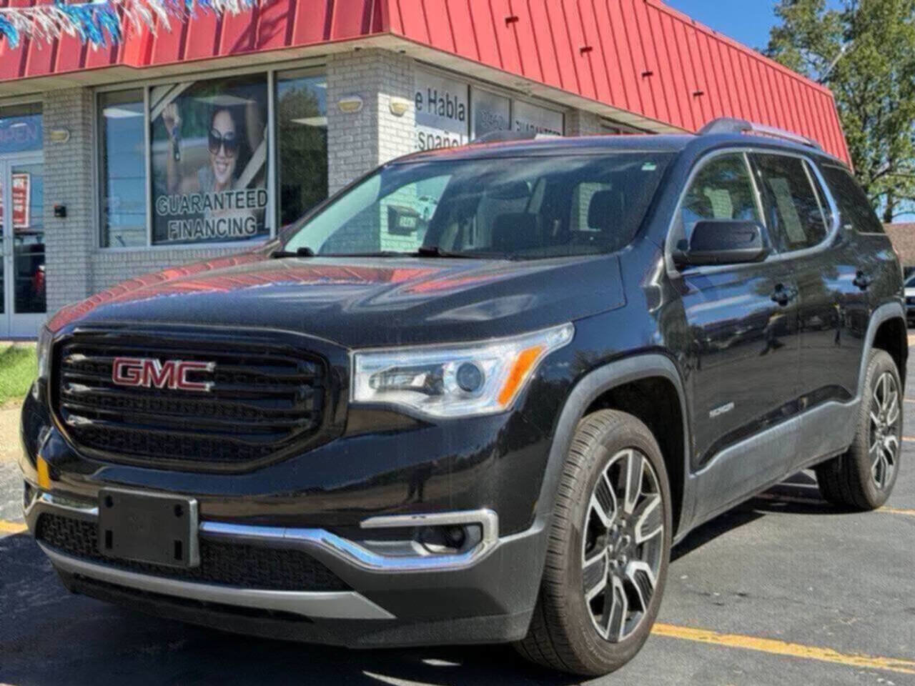Used 2019 GMC Acadia SLT w/ LPO, Black Accent Package FWD image 3