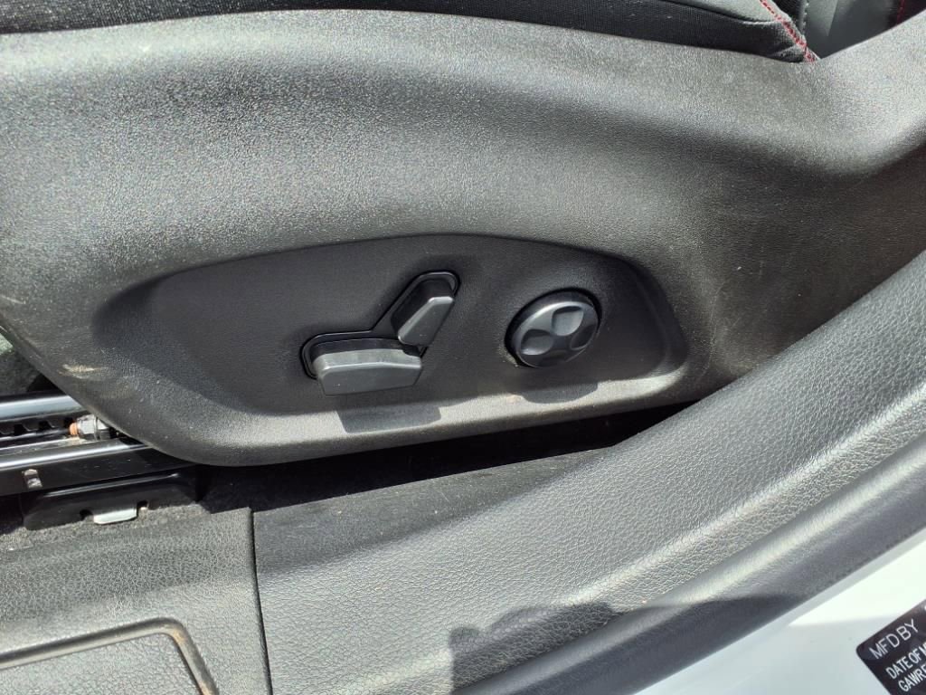 Used 2024 Dodge Hornet R/T image 17