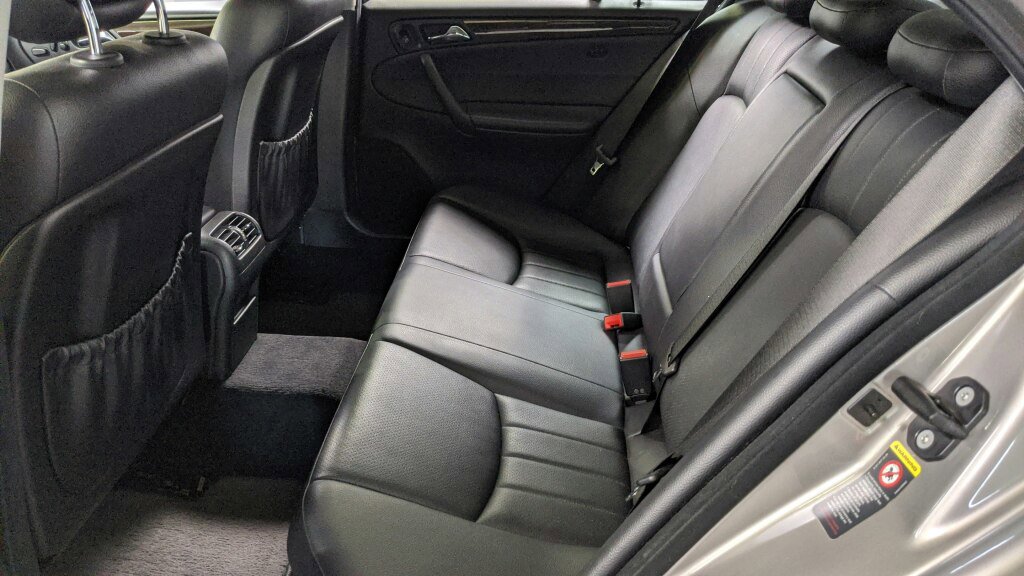 Used 2005 Mercedes-Benz C 320 4MATIC Sedan image 25