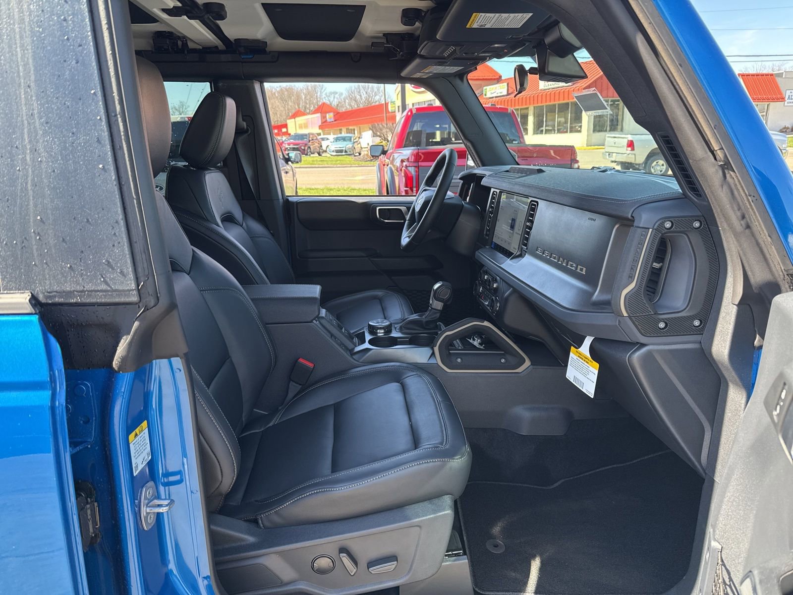 New 2025 Ford Bronco Badlands image 31