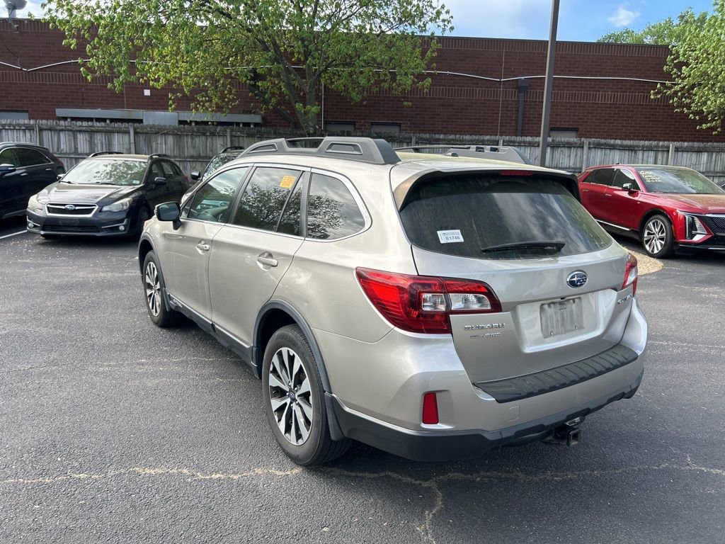 Used 2015 Subaru Outback 2.5i Limited image 6