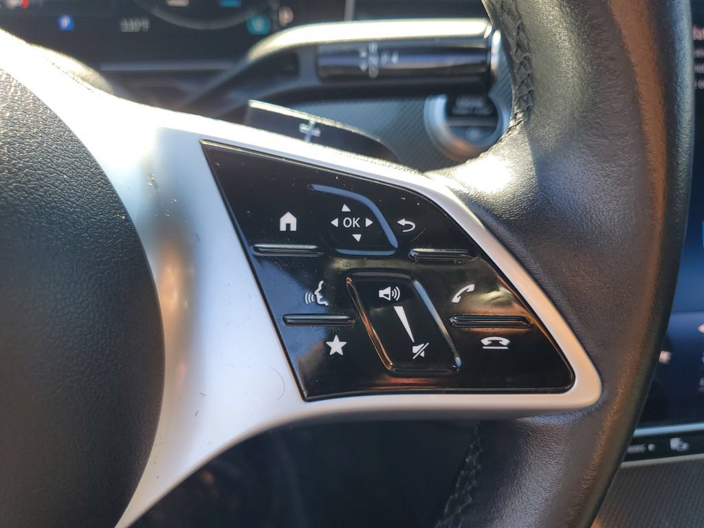Used 2023 Mercedes-Benz C 300 Sedan image 28