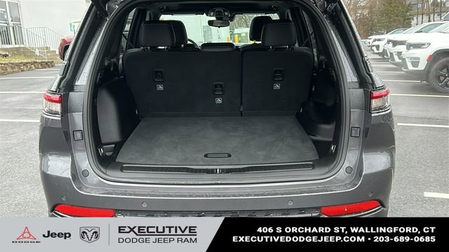 Used 2024 Jeep Grand Cherokee Altitude image 26