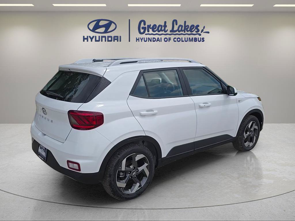 New 2026 Hyundai Venue SEL FWD image 5