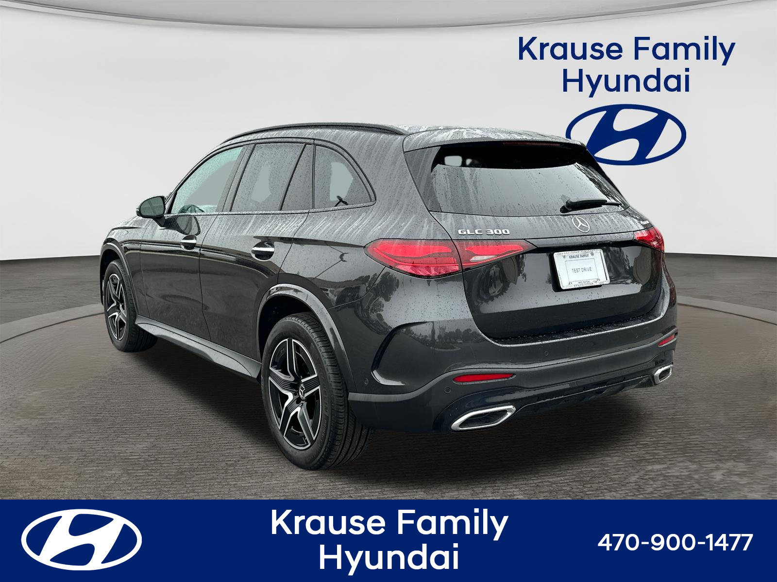 Used 2024 Mercedes-Benz GLC 300 4MATIC image 6