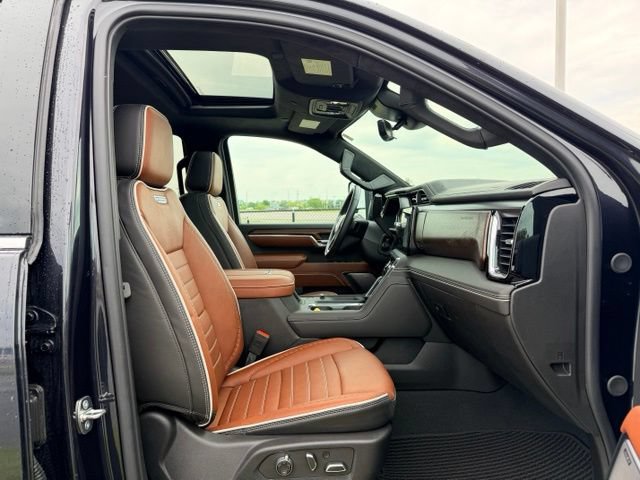 Certified 2024 GMC Sierra 2500 Denali Ultimate w/ Max Trailering Package AWD/4WD image 11