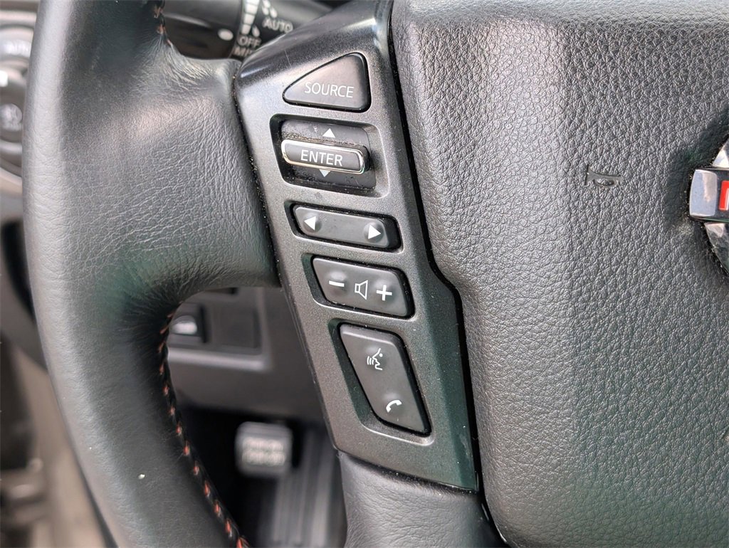 Used 2021 Nissan Titan PRO-4X w/ Pro-4x Convenience Package image 20