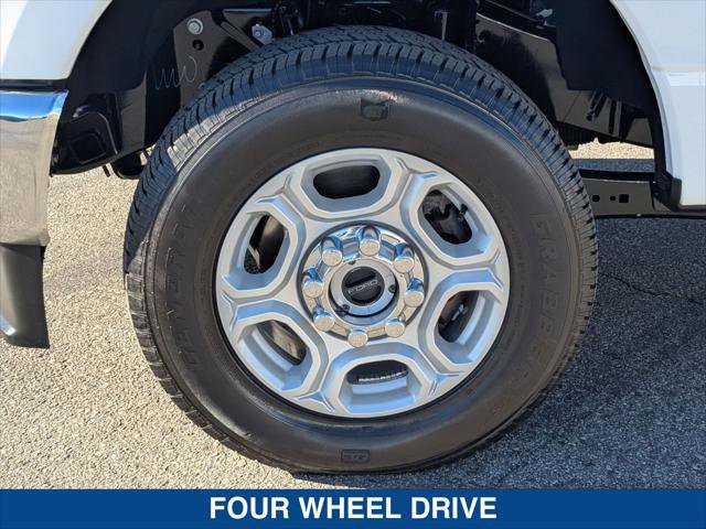 Certified 2025 Ford F250 XLT image 9