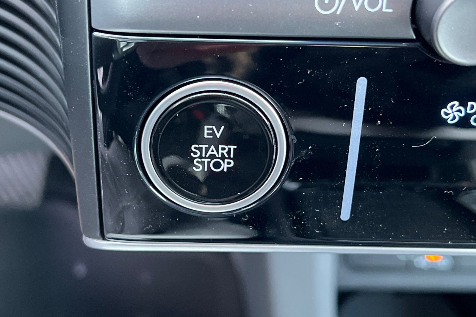 New 2026 Hyundai Ioniq 5 Limited image 29