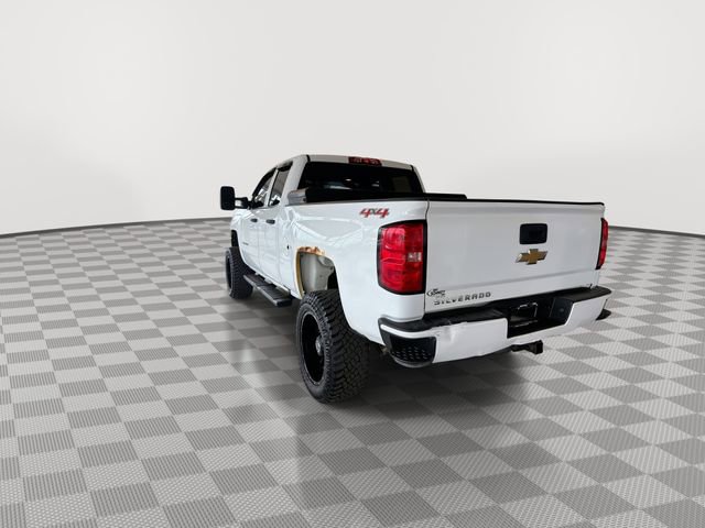 Used 2016 Chevrolet Silverado 1500 Custom w/ Custom Convenience Package AWD/4WD image 8