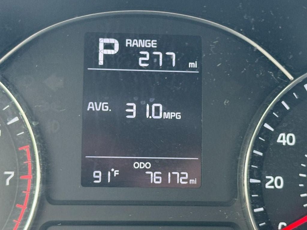 Used 2017 Kia Forte LX FWD image 21