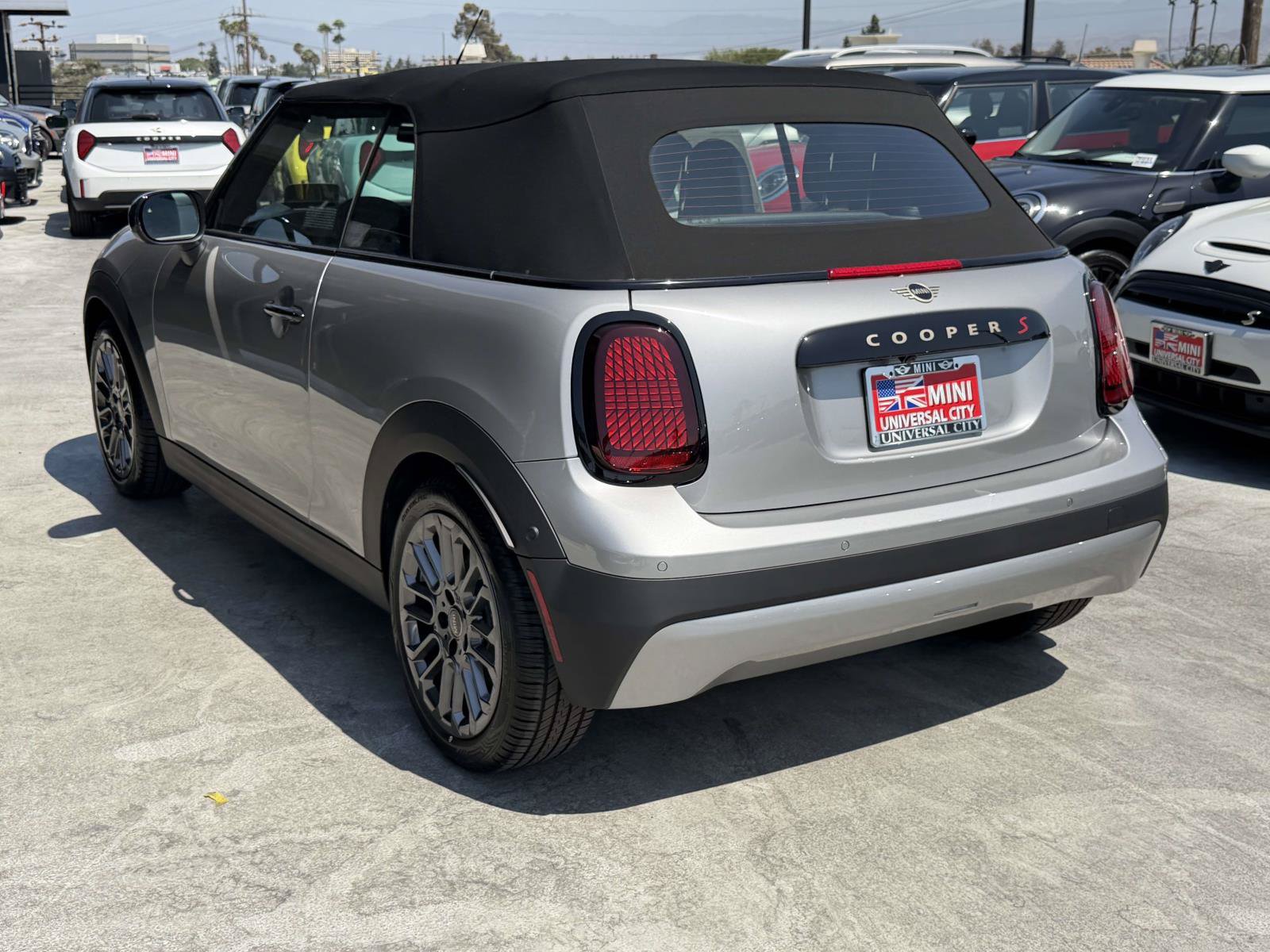 New 2026 MINI Cooper S FWD image 3