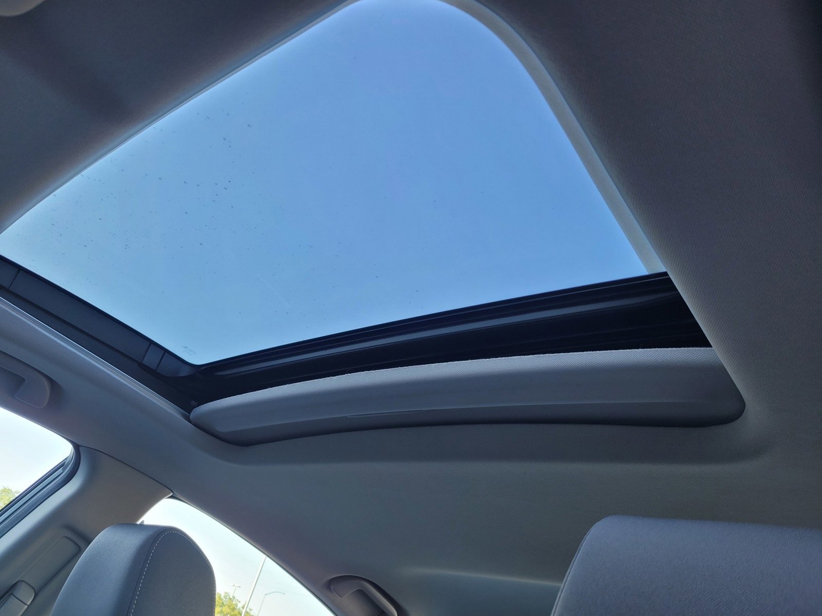 Used 2019 Honda Civic EX image 18