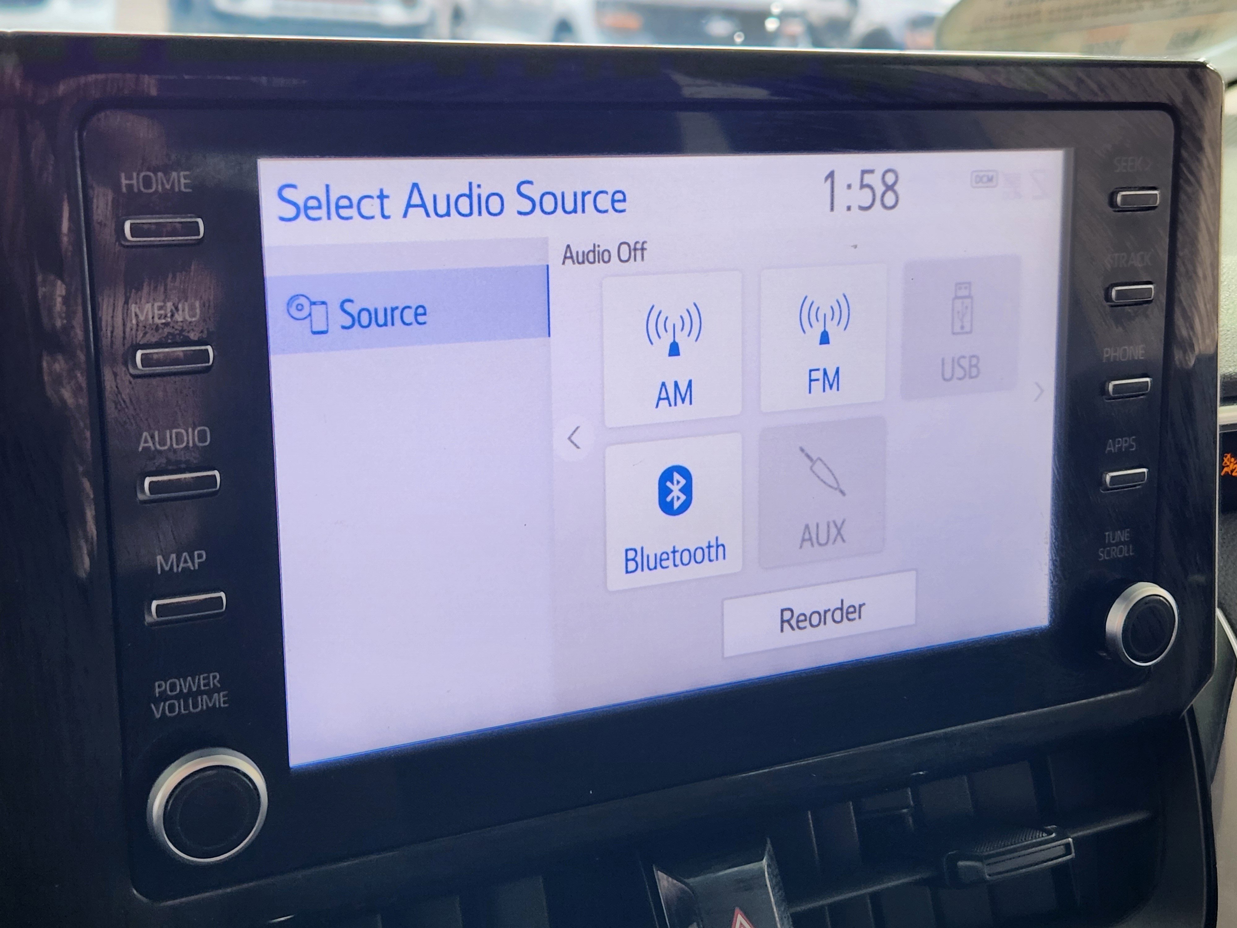 Used 2020 Toyota Corolla LE image 21