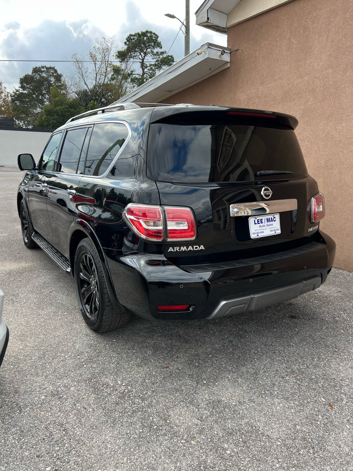 Used 2020 Nissan Armada Platinum w/ Captain's Chairs Package image 4