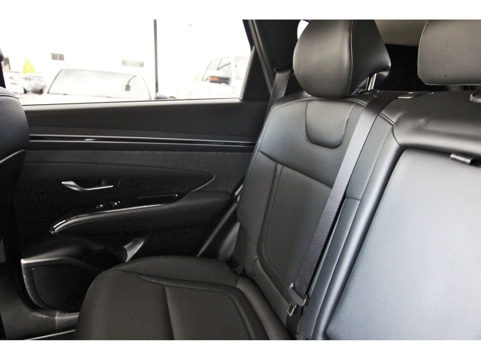 Certified 2024 Hyundai Tucson Limited FWD image 13