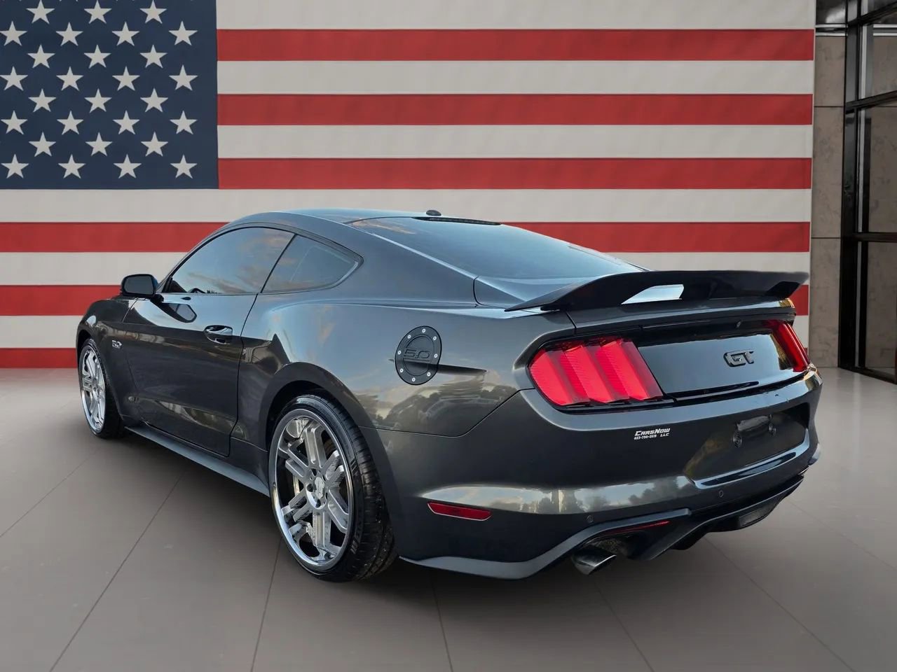 Used 2017 Ford Mustang GT Premium w/ Equipment Group 401A image 4