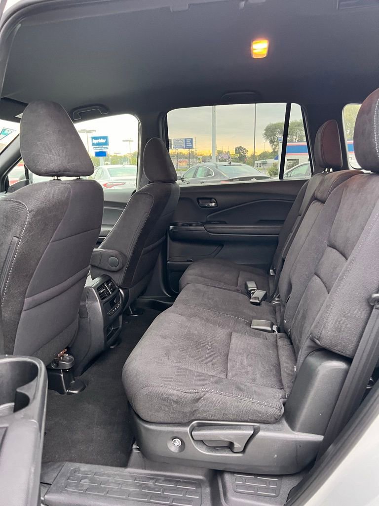 Used 2022 Honda Pilot Sport image 24