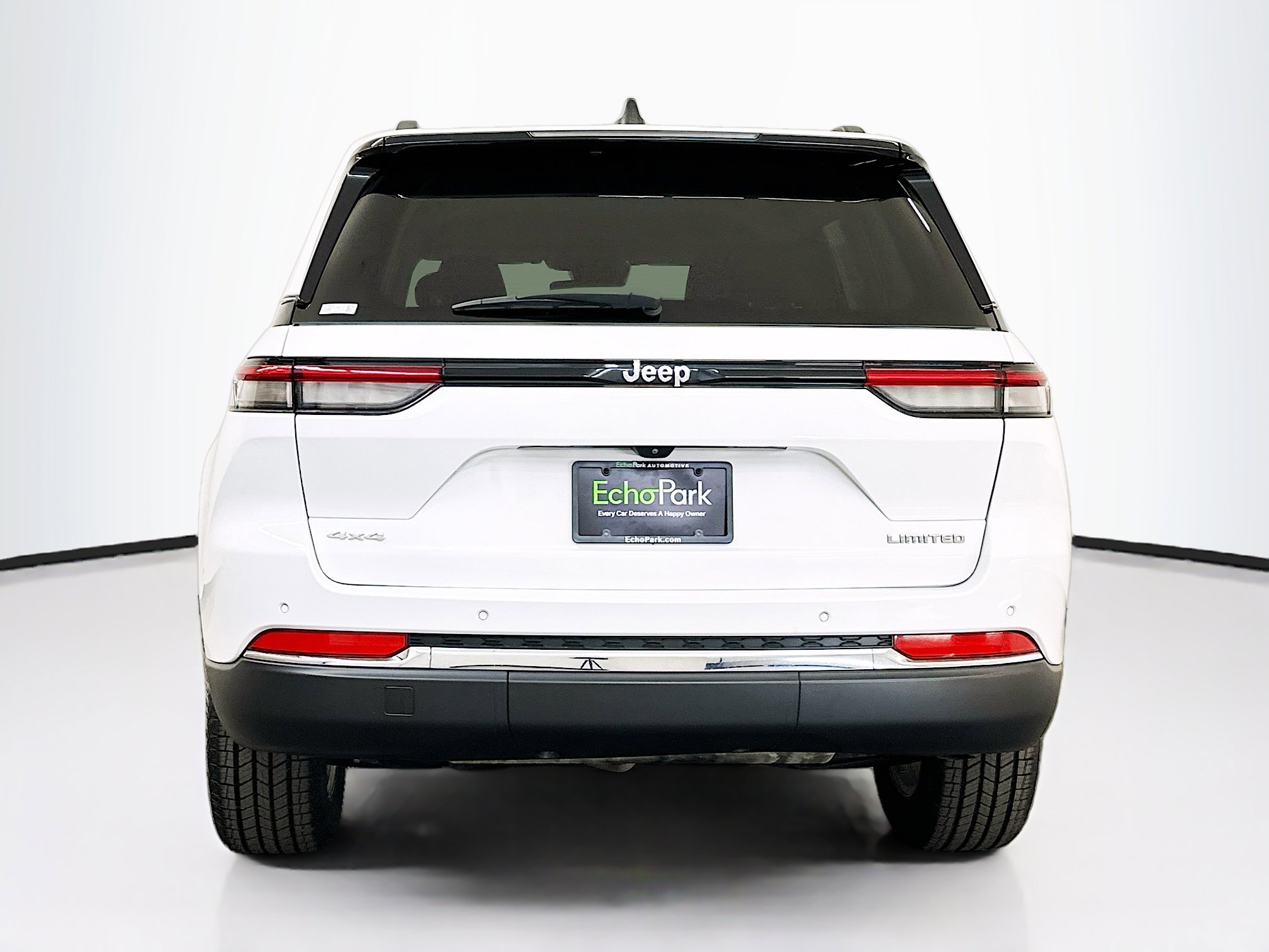 Used 2023 Jeep Grand Cherokee Limited w/ Trailer Tow Prep Group (B) image 7