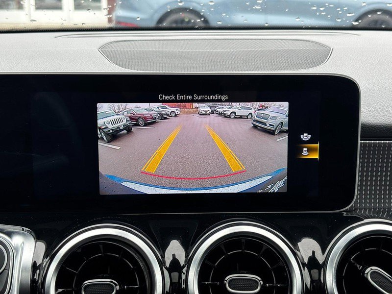 Used 2021 Mercedes-Benz GLB 250 4MATIC image 22