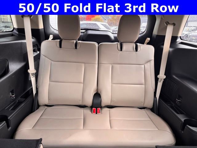 Certified 2022 Ford Explorer XLT w/ Equipment Group 202A image 18