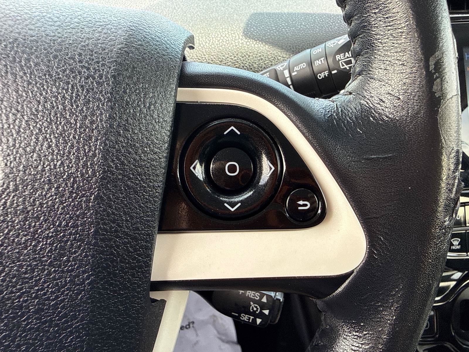 Used 2016 Toyota Prius Four FWD image 16
