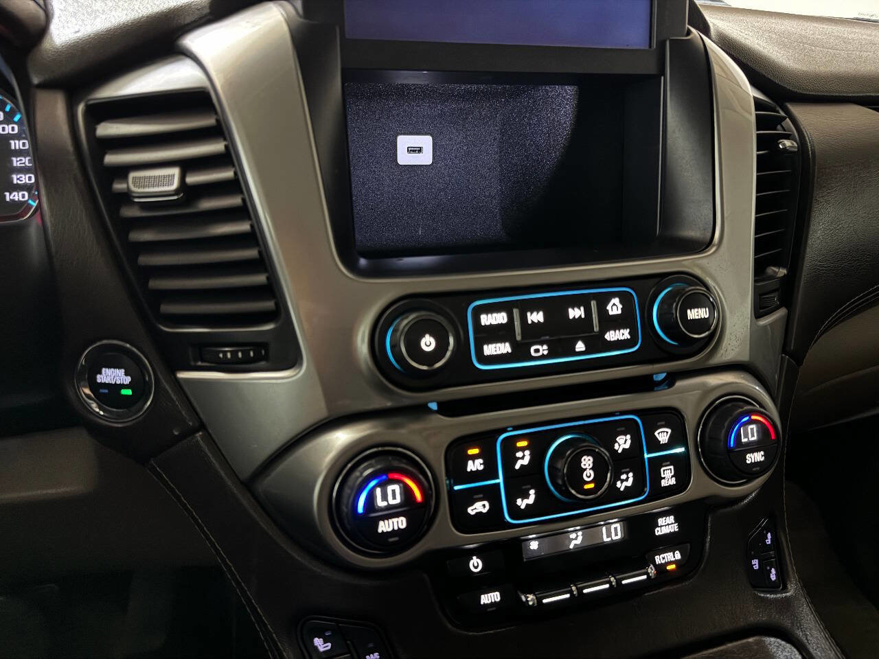 Used 2015 Chevrolet Suburban LTZ image 68