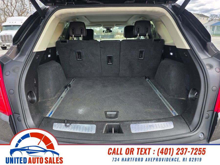 Used 2018 Cadillac XT5 Luxury w/ Driver Awareness Package AWD/4WD image 11