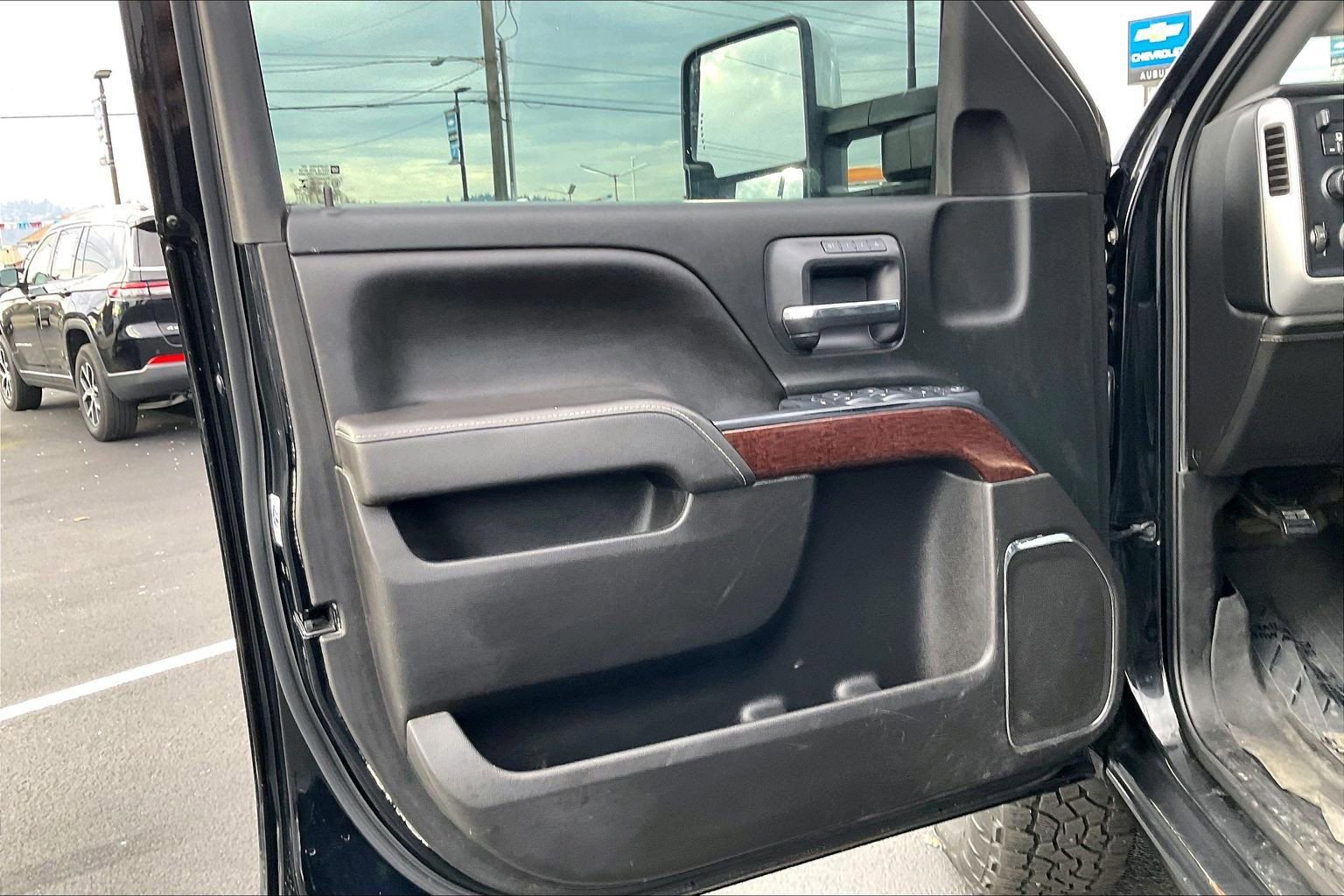 Used 2016 GMC Sierra 3500 SLT image 22