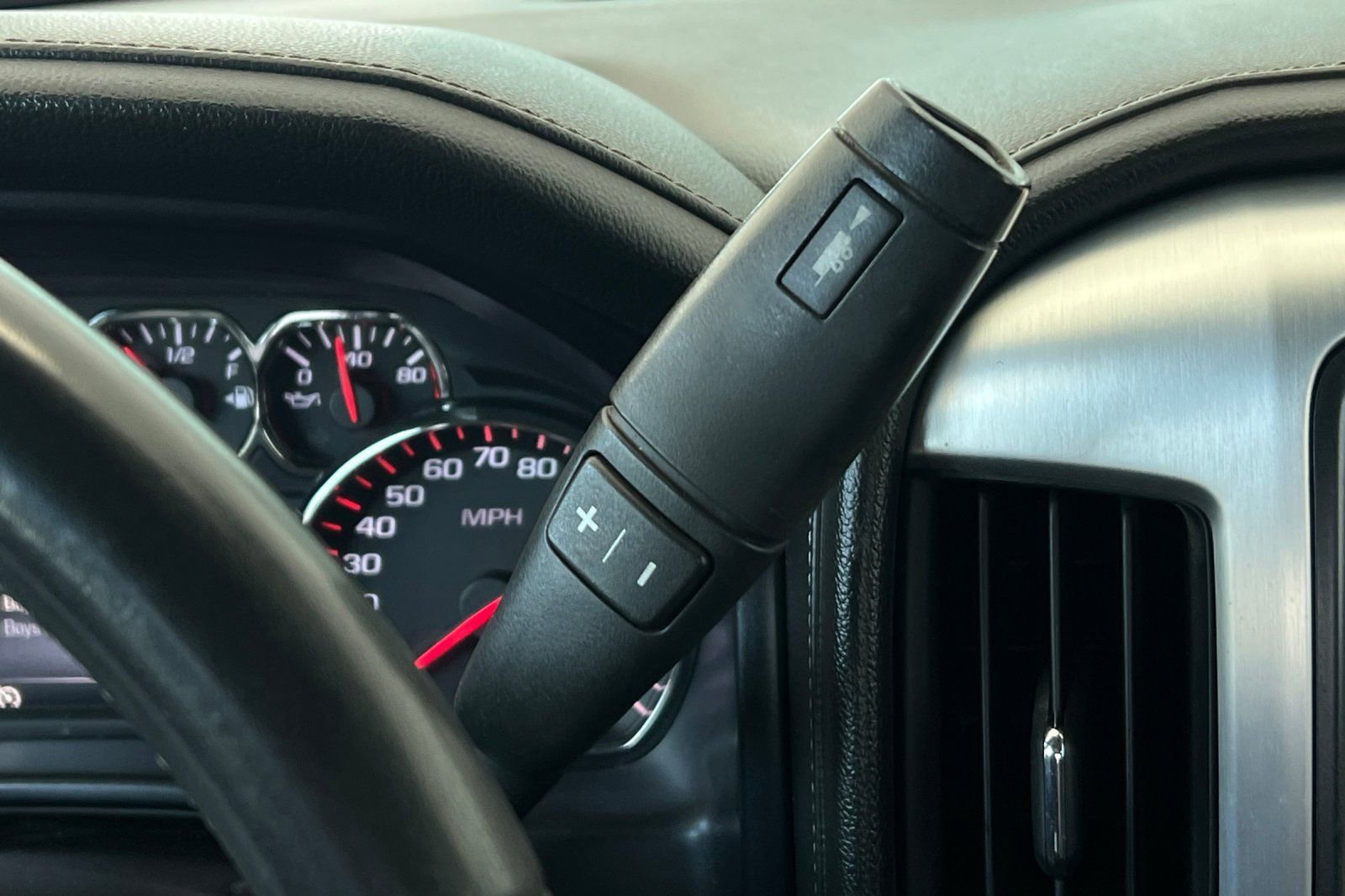 Used 2014 GMC Sierra 1500 SLE w/ SLE Value Package image 23