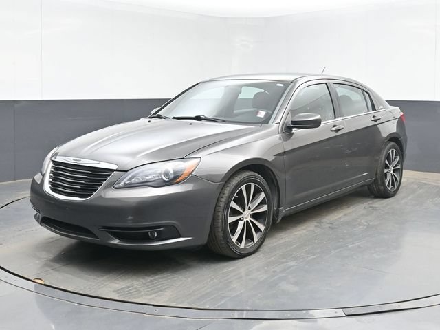 Used 2014 Chrysler 200 Touring w/ 200 S Group FWD image 10