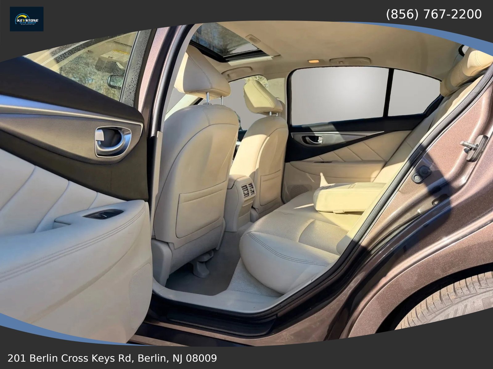 Used 2014 INFINITI Q50 Premium AWD/4WD image 21