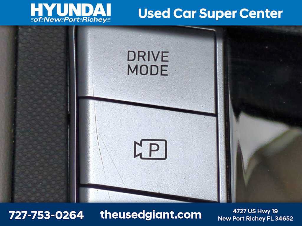 Certified 2025 Hyundai Elantra SE FWD image 22