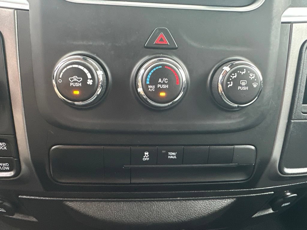 Used 2023 RAM 1500 Classic SLT AWD/4WD image 24