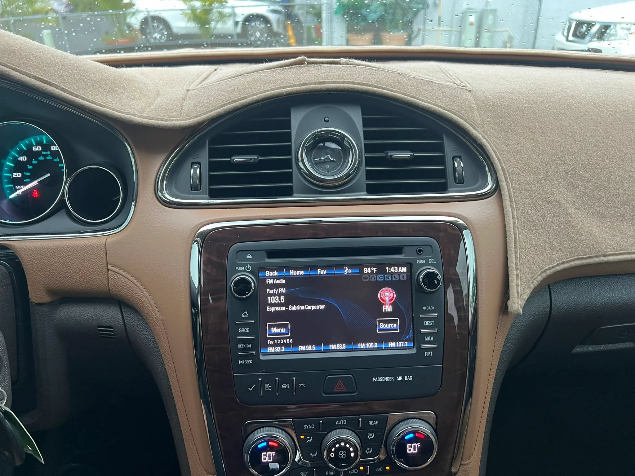 Used 2013 Buick Enclave Premium AWD/4WD image 10