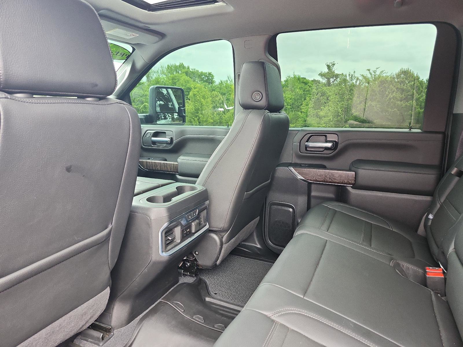 Used 2022 GMC Sierra 2500 Denali w/ Denali Ultimate Package AWD/4WD image 15