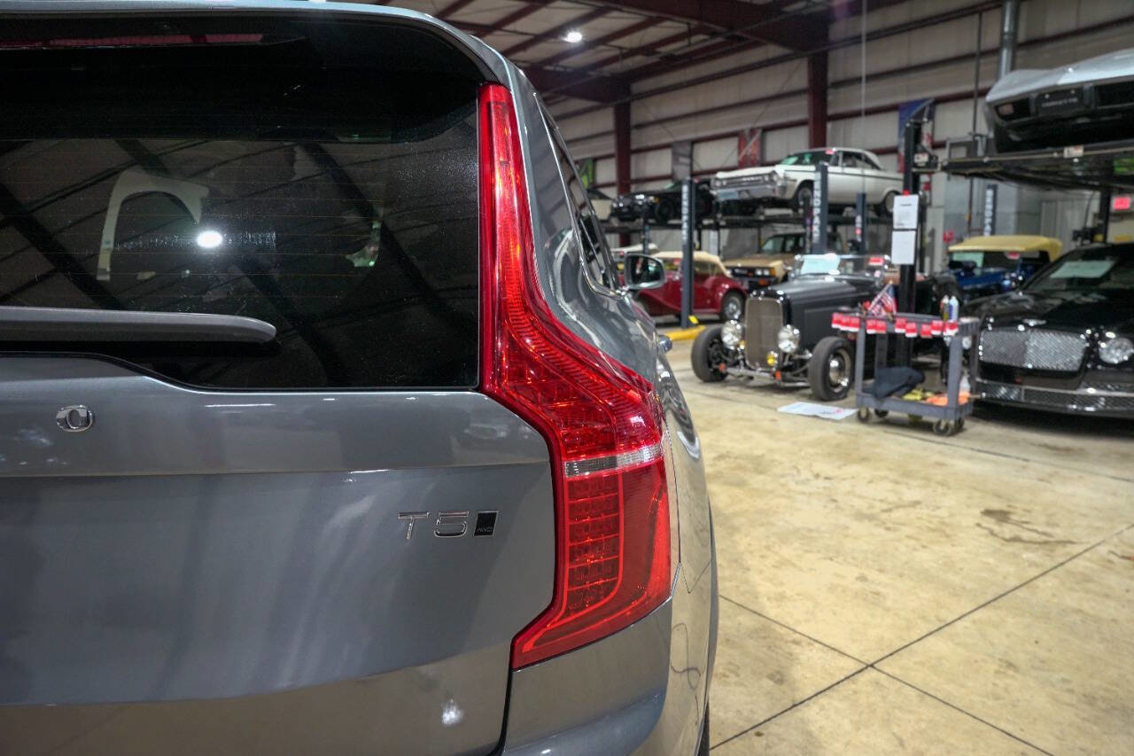 Used 2020 Volvo XC90 T5 Momentum w/ Protection Package Premier AWD/4WD image 37
