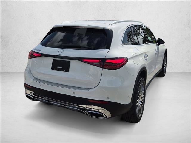 New 2027 Mercedes-Benz GLC 300 image 2