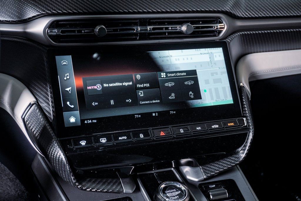 New 2025 Aston Martin Vanquish image 29