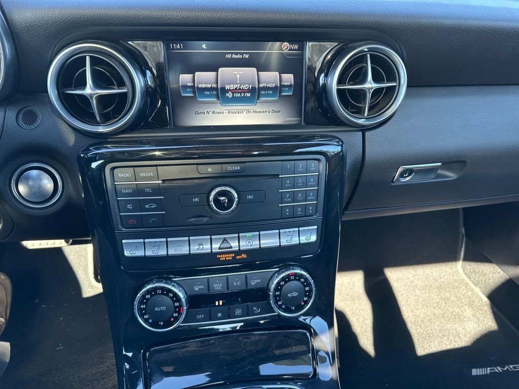 Used 2017 Mercedes-Benz SLC 43 AMG image 6