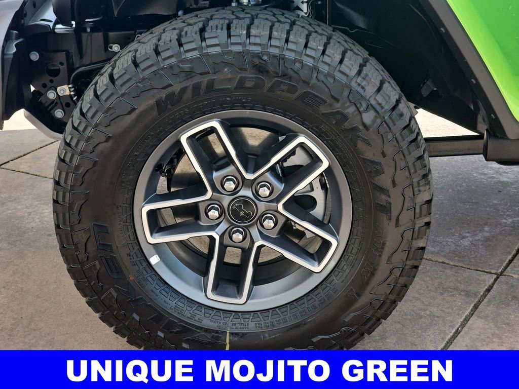 New 2025 Jeep Gladiator Mojave w/ Convenience Group image 35