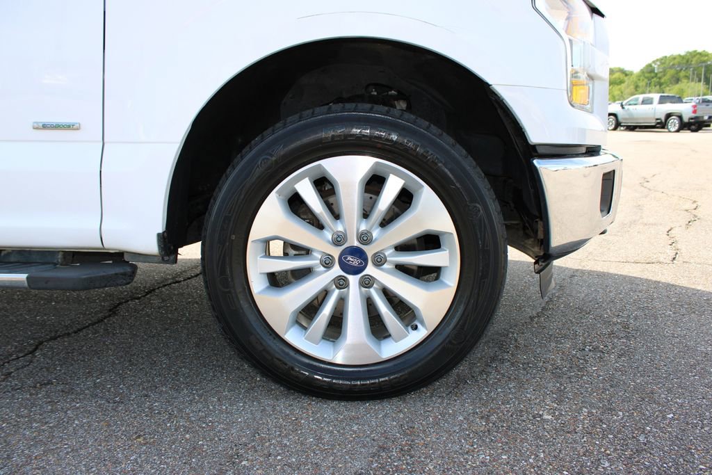 Used 2016 Ford F150 XLT w/ Equipment Group 301A Mid image 5